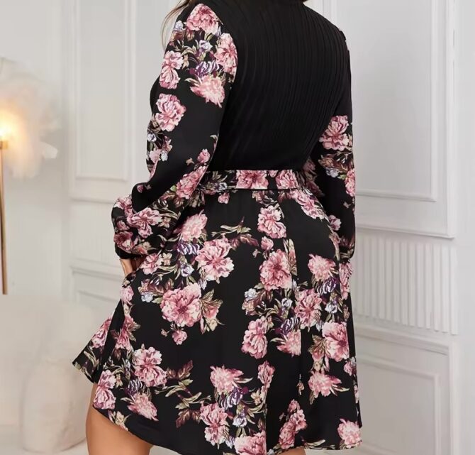 Plus Sized Floral Printed Rib-Knitted Vintage Belted Dress